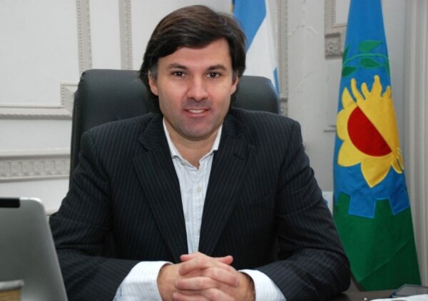 En el entorno de Crotto dicen que �la renuncia siempre estuvo a disposici�n�