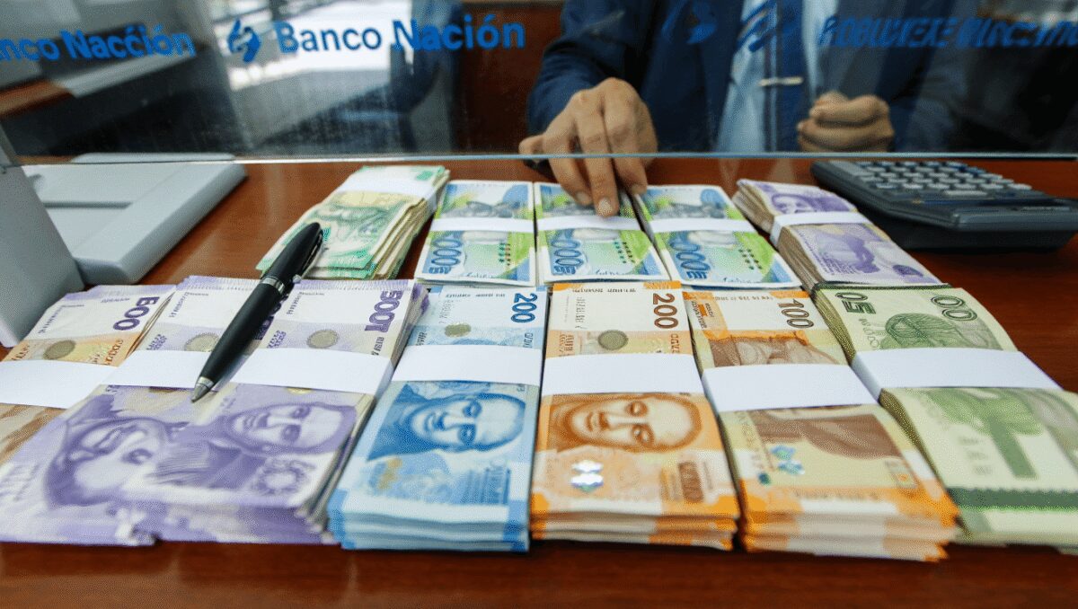 Dólar hoy y dólar blue, EN VIVO: a cuánto cotiza el oficial y cuál es el precio del paralelo este viernes 8 de mayo, minuto a minuto