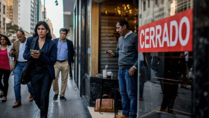 Casi 6 de cada 10 sectores recortó empleos en la era Milei: los que más sufrieron y los pocos que se salvaron